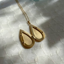 Load image into Gallery viewer, The Locket Necklace