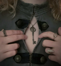 Load image into Gallery viewer, Skeleton Key Necklace
