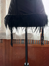Load image into Gallery viewer, Feather Corset
