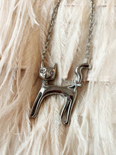 Load image into Gallery viewer, Nice Kitten Necklace
