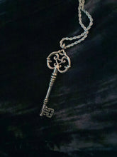 Load image into Gallery viewer, Skeleton Key Necklace
