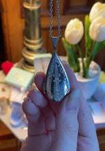 Load image into Gallery viewer, The Locket Necklace
